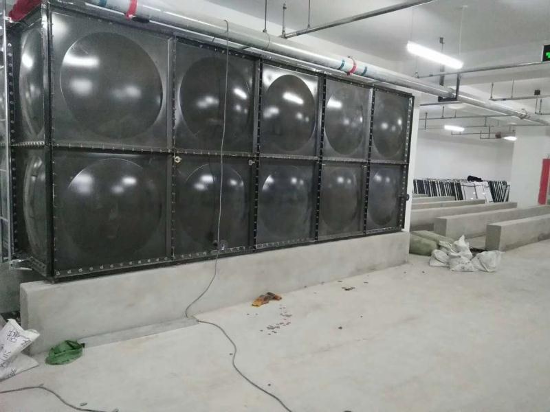 搪瓷水箱可以當(dāng)生活用水水箱嗎？