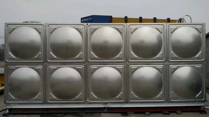 方形不銹鋼水箱安裝時(shí)需要注意哪些問(wèn)題？