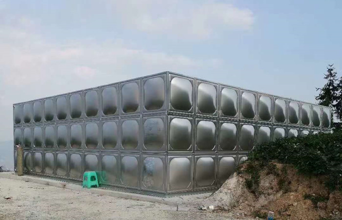 為什么你的不銹鋼水箱長(zhǎng)了青苔？其實(shí)都是因?yàn)樗?></a></dt>
<dd>
<h3><a href=